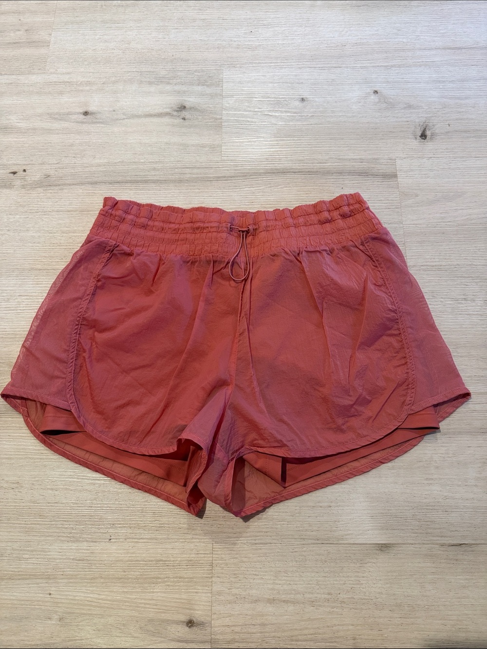 🧡Lightweight Stylish Salmon Color Shorts🧡